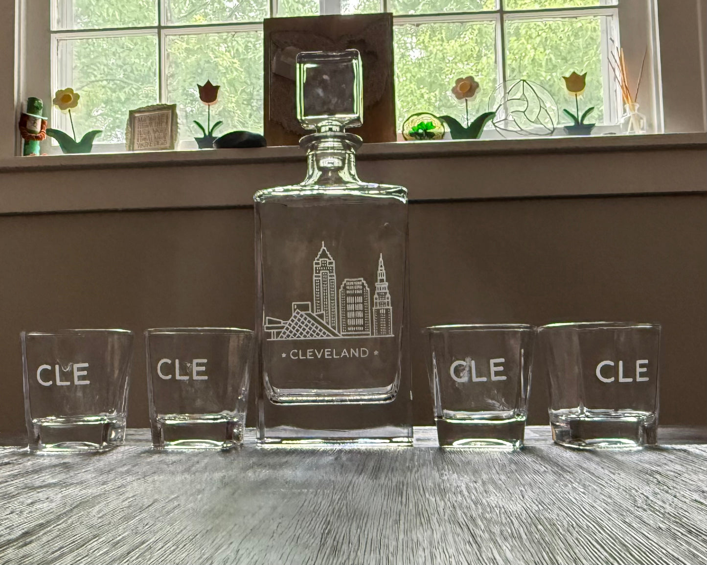 Cleveland Decanter Set with Glasses