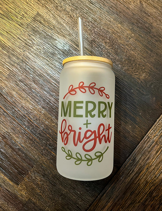 Merry & Bright Iced Coffee Can Glass with Bamboo Lid