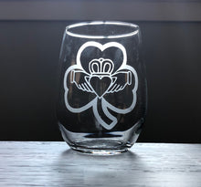 Load image into Gallery viewer, Claddagh Shamrock Stemless Wine, Rocks or Beer Can Glass